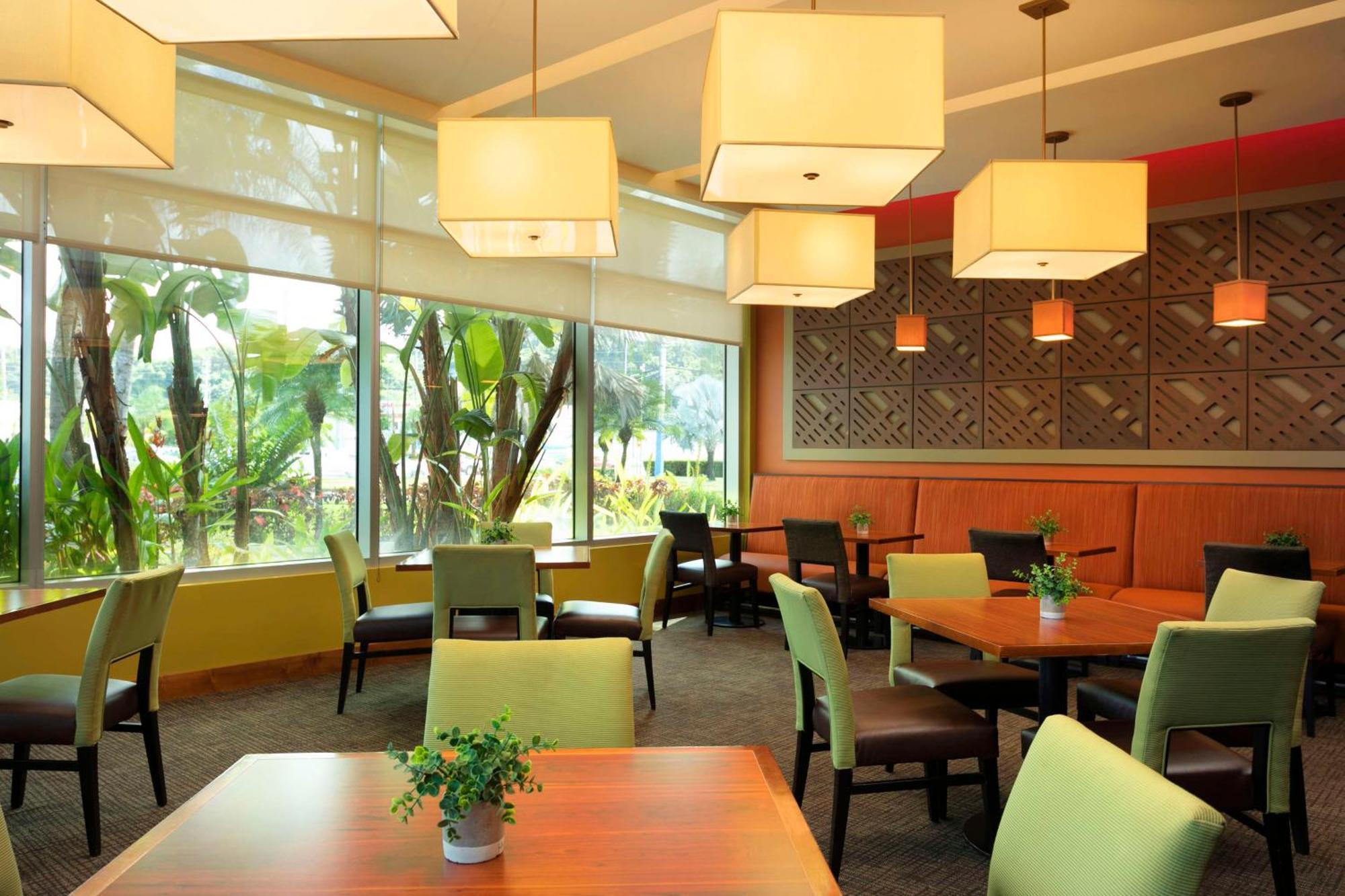 Hyatt Place Баямон Экстерьер фото